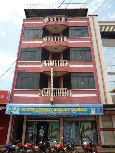 Fachada del Hotel Solar Bahía