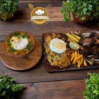 Tabla de comida amazónica en La Cocina D' Kelin